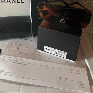 Chanel shield quilting burgundy sunglasses